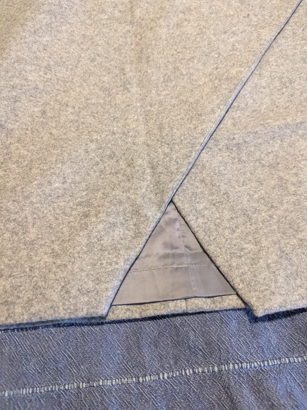Classiques Entier Grey Asymmetrical Wool-Blend Skirt, 10